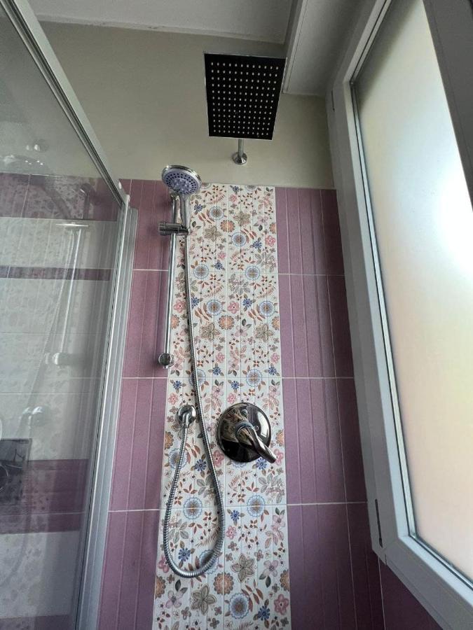 Casa Vacanza Glicine Venaria Reale Luaran gambar